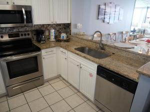 Pelican Beach 1612 condo