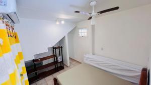 Casa individual apenas 650m da praia