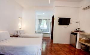 Lanterna Hotel Boracay