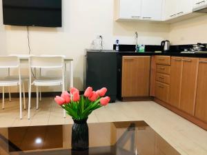 Charming 1BR with Balcony near Venice mall&BGC