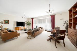 Hunter House - Castlemaine