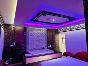 Lan Kwai Fong Hotel