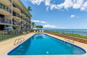 Oceanfront Kahana - 1 Bedroom, 2 Beds, Ground Floor