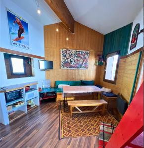 Reinne Blanche Grand by Alpstays