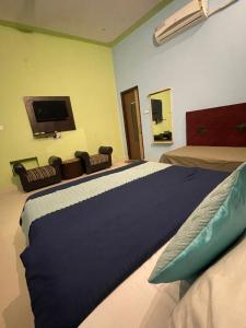 Green Hub-Pool Villa with Nature