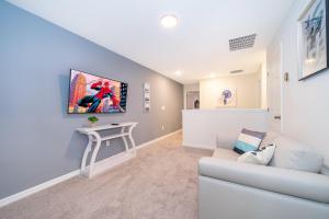 1652AL TOWNHOUSE 5 BED4.5 BA (SANITIZED)