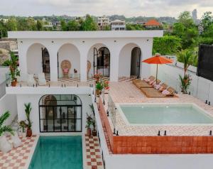 Ocean View 4BR Design Villa with Lap Pool & Rooftop Jacuzzi