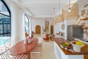 Ocean View 4BR Design Villa with Lap Pool & Rooftop Jacuzzi