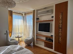 Helios city nice view apartment 20 and 11 floor double