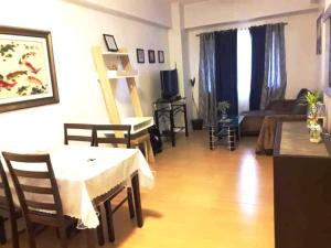 Altheas Homestay at Forebeswood Height