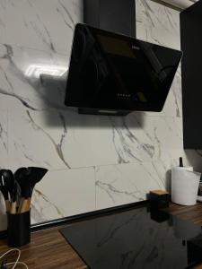 Golf and Beach - by Wehomes