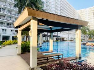 The Nook Stays at Shell Residences