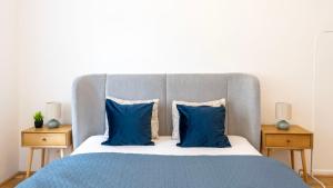 Central Cozy 4BEDRM Apartment by True Estate