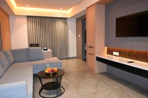 Vantara Suites