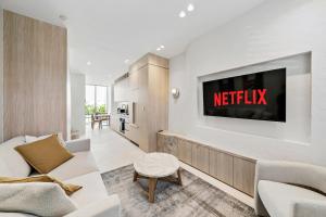 Luxury 2BR Paddington Retreat Near Stadium & Park