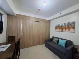 SMDC Good Stays - Shore 2 Tower 2 Unit 1828