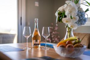 Majestic Sunset Salt Lake Views 300m from beach