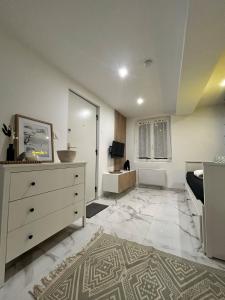 Jungle house,Arr autonome,Proche Aéroport & Gare