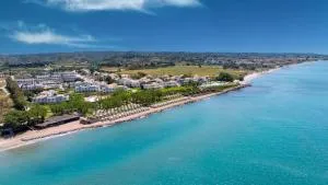 Neptune Luxury Resort