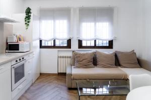 AR Embajadores 2 habitaciones acogedor y céntrico