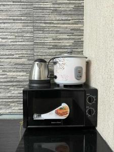 Shore Residences Mall of Asia Caitlin D