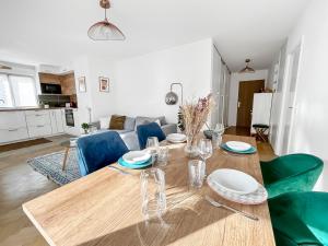 Balcon privé Parking & Fibre Proche Paris