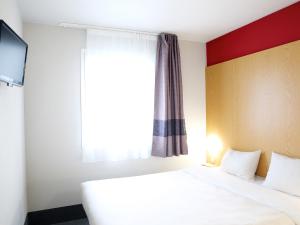 Hotels B&B HOTEL Perpignan Sud Marche International : photos des chambres