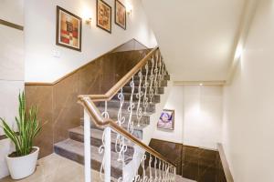 FabHotel Springs Lodging - Meera Road