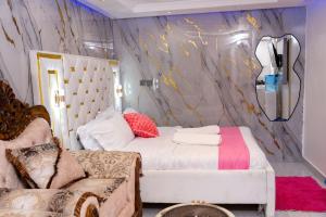 Modern Bedsitter in a Quiet Neighborhood