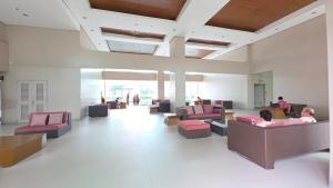 Cosy Makati Penthouse Studio with Great View