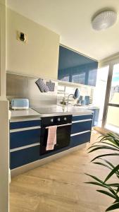 3 chambres, 3 Balcons, belle vue, parking, clim