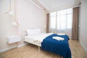 Batumi 1BR Apt Near Cathedral in City Center