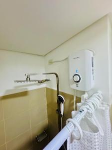 Stylish 1BR at Lush Residences Makati with City View