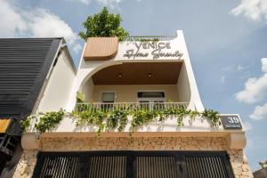 Venice Home Serenity