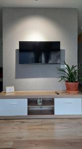 Apartament Zakatek 2 z ogrodkiem i miejscem w garazu podziemnym