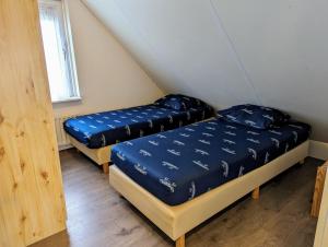 6 Persoons Vakantie Villa, met Sauna en grote tuin aan de Noordzee