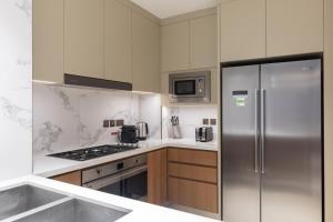 Maison Privee - Fabulous Apt with Sensational Burj Khalifa Views