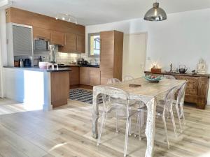 Belle Villa darchitecte entre lac et océan