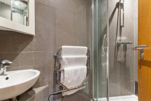 Modern 1-bed near Fulham Broadway