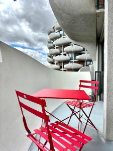 3 chambres, 3 Balcons, belle vue, parking, clim