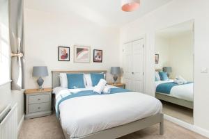 Seaside 2-Bed with Private Parking, Portishead