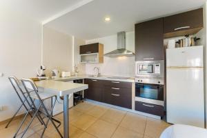 PALM-MAR Paradise with pools and AC