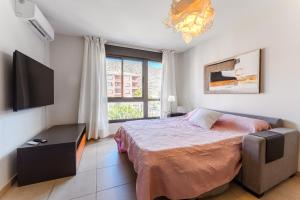 PALM-MAR Paradise with pools and AC