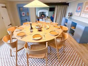 Luxury 4-Bed Farmhouse Retreat in Yorkshire Dales