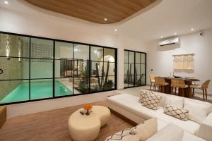 Leva Villa - Luxury 3BR Jimbaran