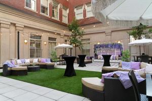 DoubleTree by Hilton Hotel Boston - Downtown