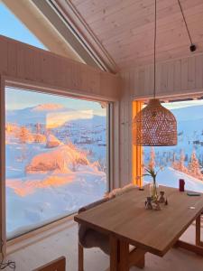 Architect-Designed Cabin With Views Of Sigdal