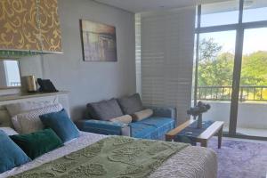 Studio Resort Apartment - Sleeps 2 - Beachside