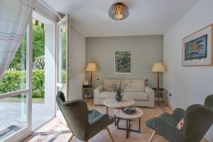 Villa Apartments - Porto Letizia