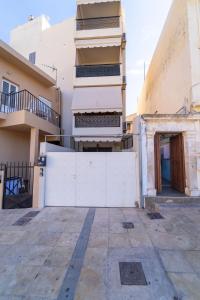 Venetian Studio in the Centre 2